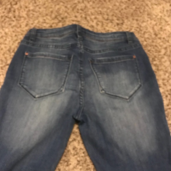 Great condition capris - Picture 2 of 4
